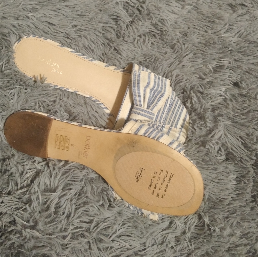 Bow Sandals - image 2